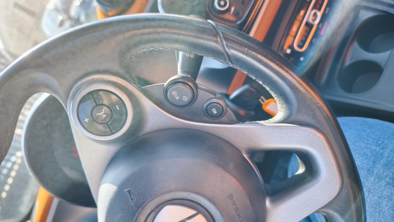 Smart ForFour 70 1.0 Passion