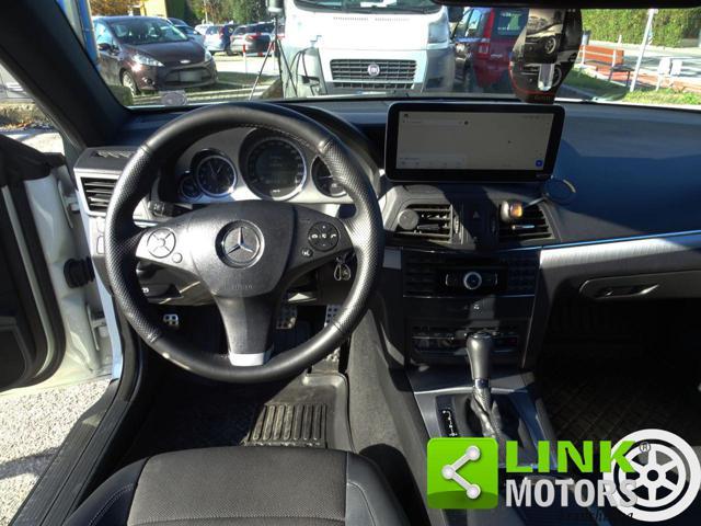 MERCEDES-BENZ E 220 CDI Coupé BlueEFFICIENCY Avantgarde