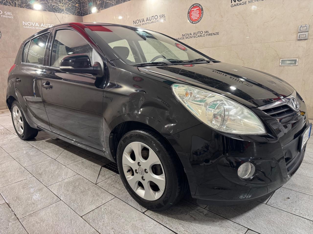 Hyundai i20 1.2 5p. Classic NEOPATENTATI