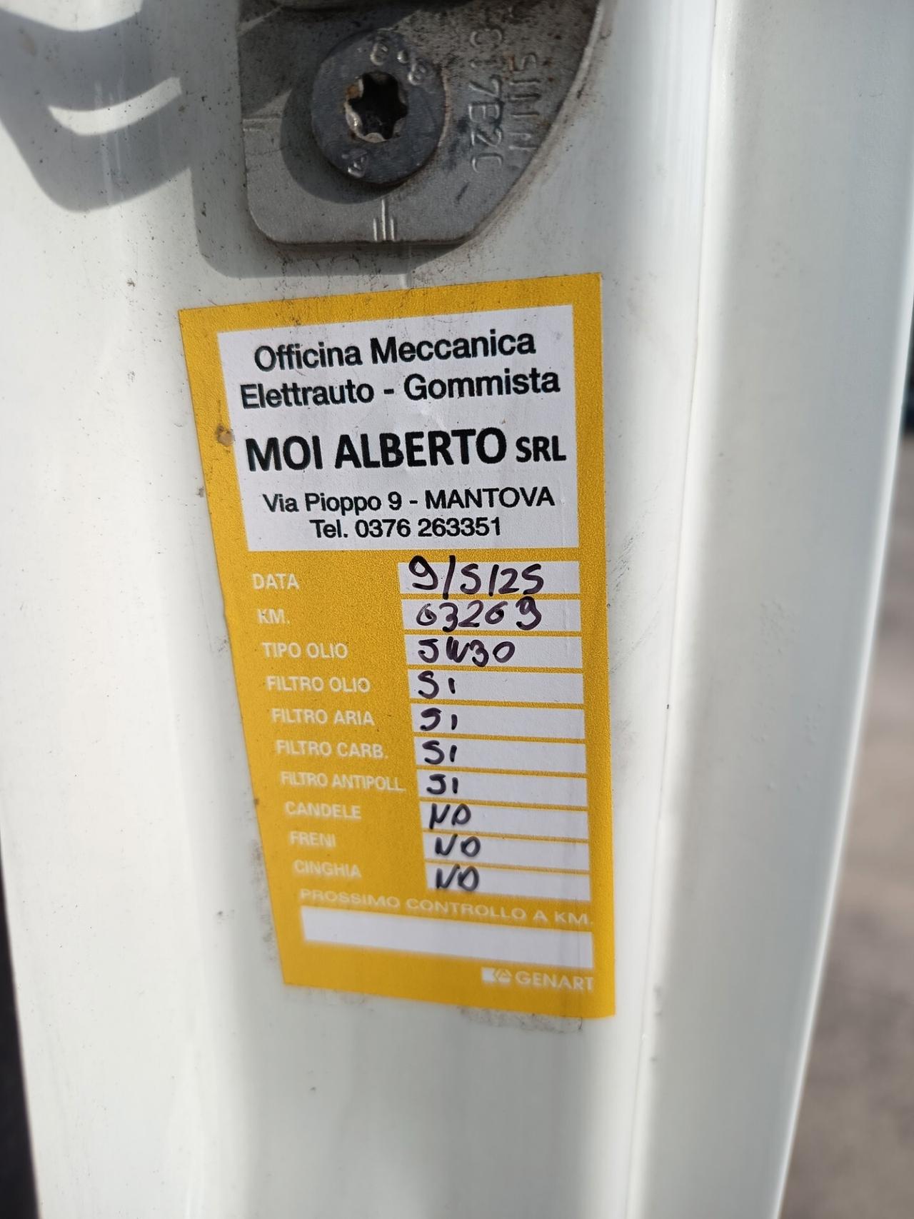 Iveco Daily 33S12 2.3 H2 Cabinato