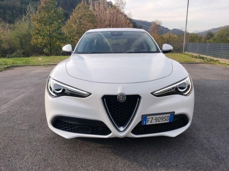 Alfa Romeo Stelvio 2.2 Turbodiesel 190 CV AT8 RWD Executive