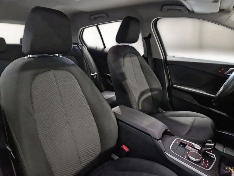 BMW 116 BUSINESS ADVANTAGE AUTO 5 PORTE BERLINA