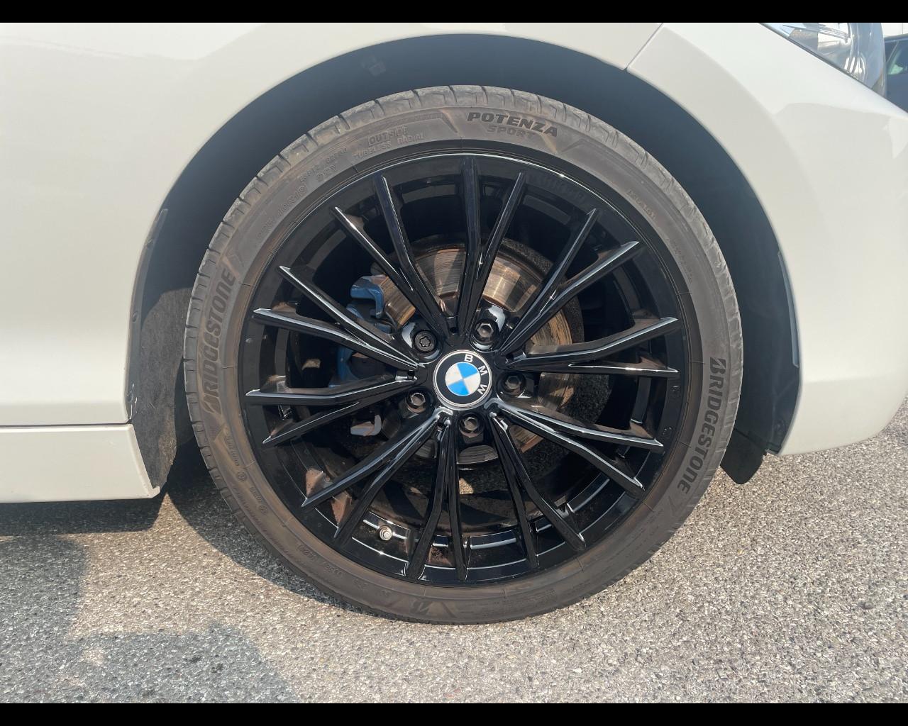 BMW Serie 2 F22 Coupe - 218d Coupe Advantage 150cv auto my18
