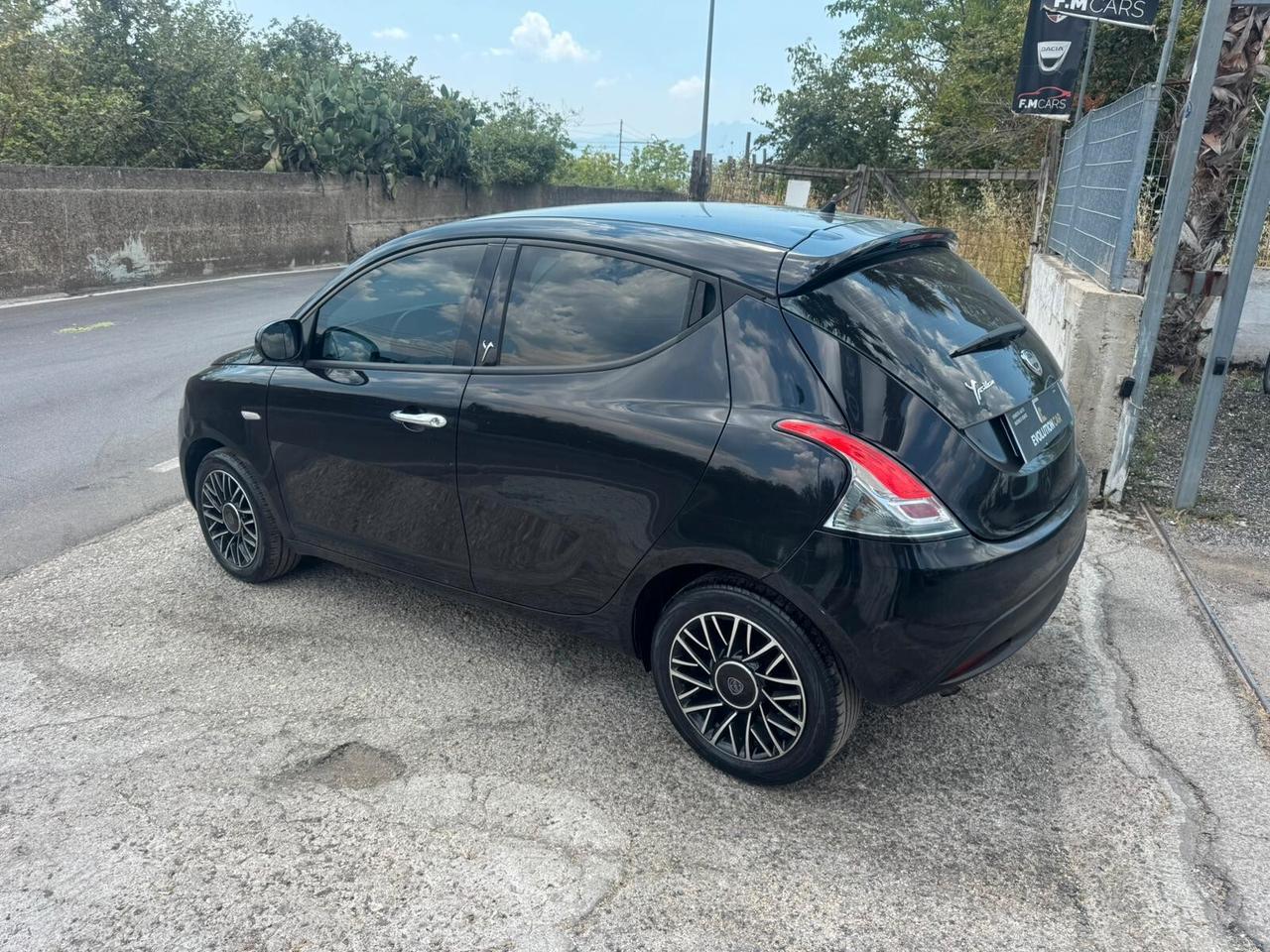 Lancia Ypsilon 1.3 MJT 2012