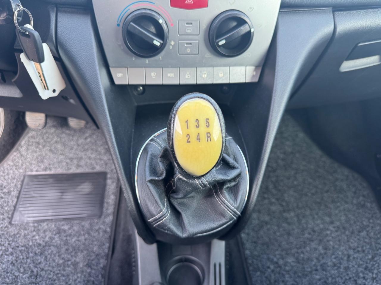 Lancia Ypsilon 1.4 Platinum Ecochic GPL NEOPATENTATI