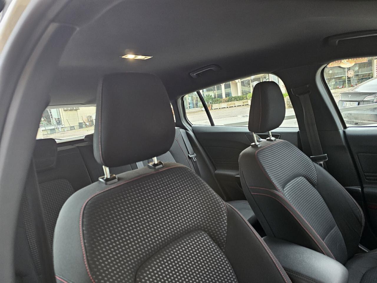 Ford Focus 2.0 EcoBlue 150 CV automatico SW ST-Line Co-Pilot