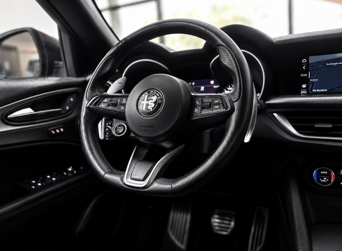 Alfa Romeo Stelvio 2.2 T 210 CV AT8 Q4 Veloce