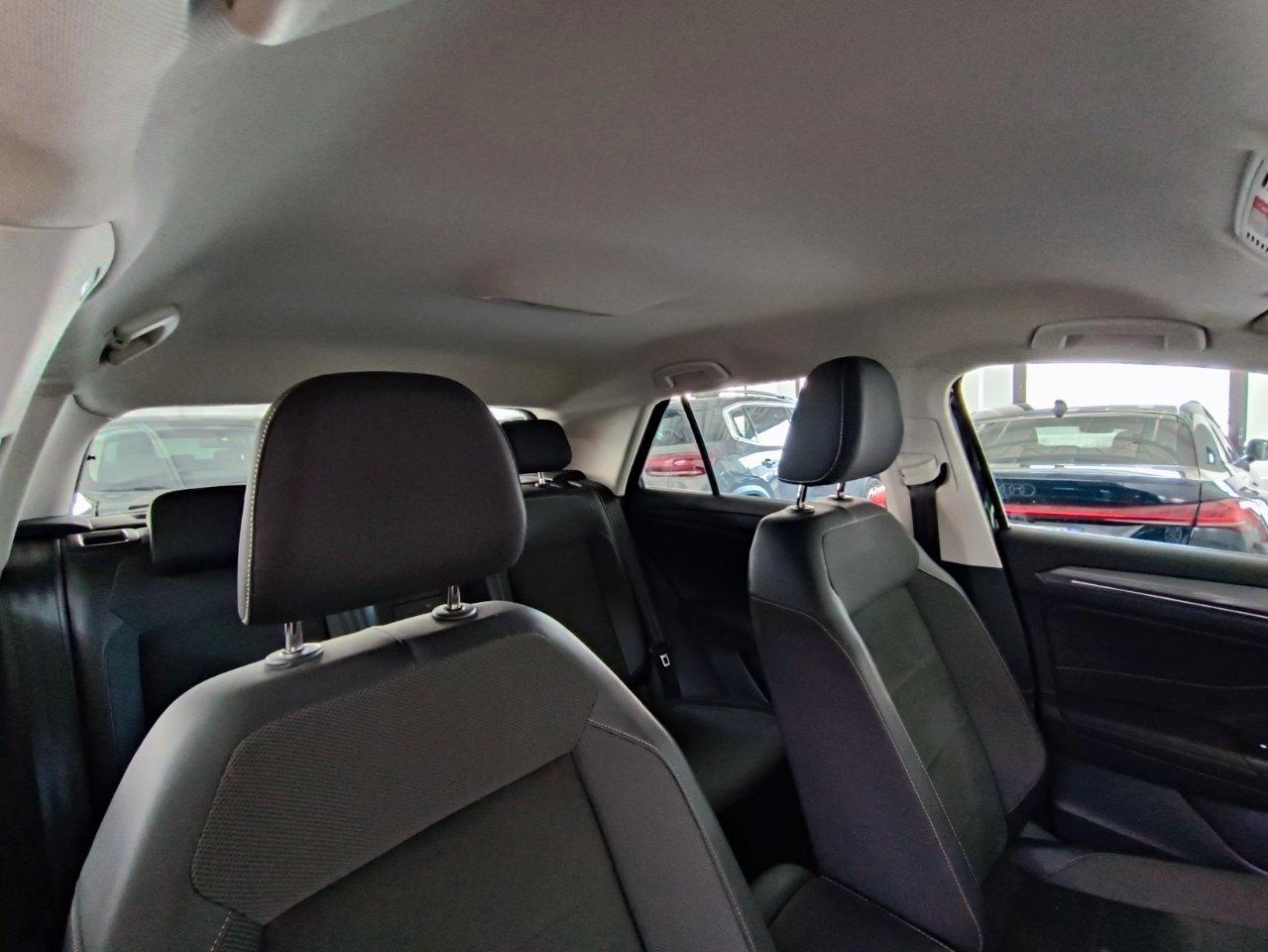 Volkswagen T-Roc 1.0 tsi STYLE 110cv UFFICIALE VOLKSWAGEN