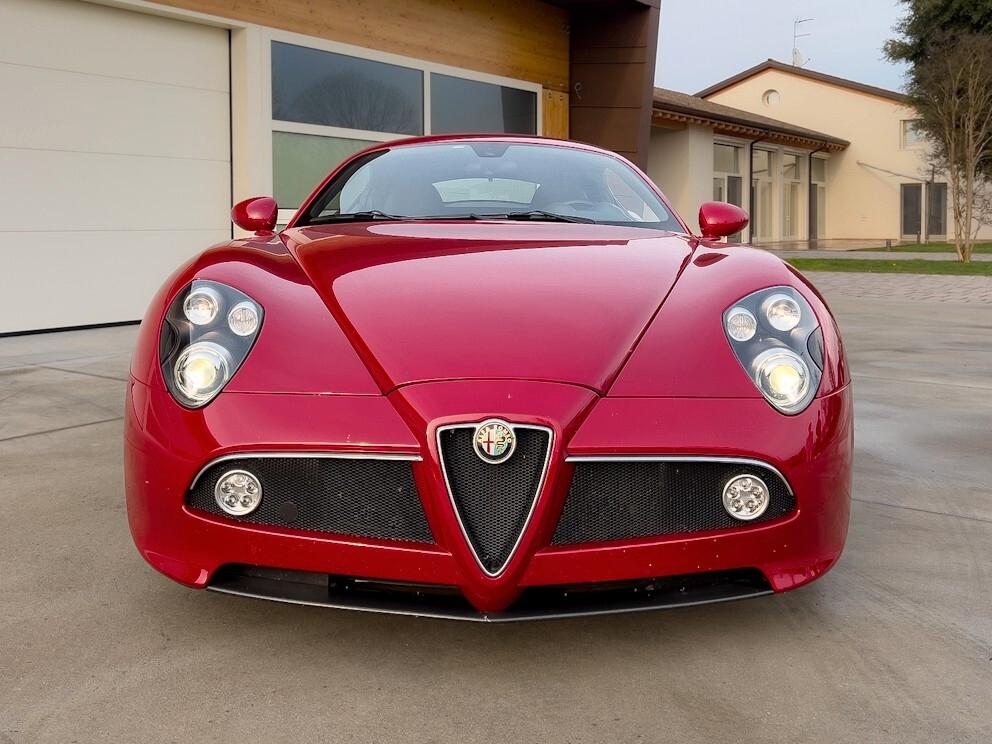 Alfa Romeo 8C Competizione