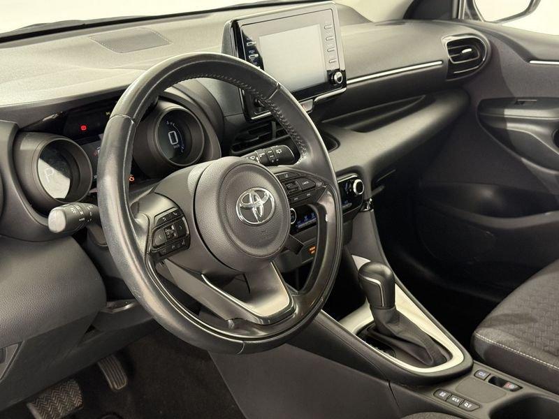 Toyota Yaris Hybrid Active MY22