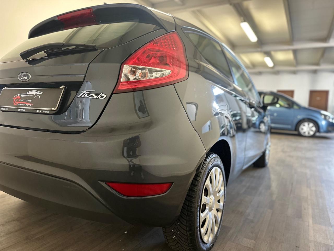 Ford Fiesta 1.4 3 porte Bz.- GPL Titanium NEOPATENTATI