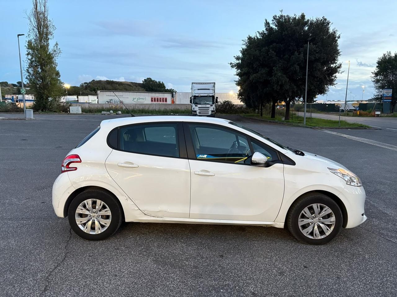 Peugeot 208 1.2 60.000km Unico Proprietario