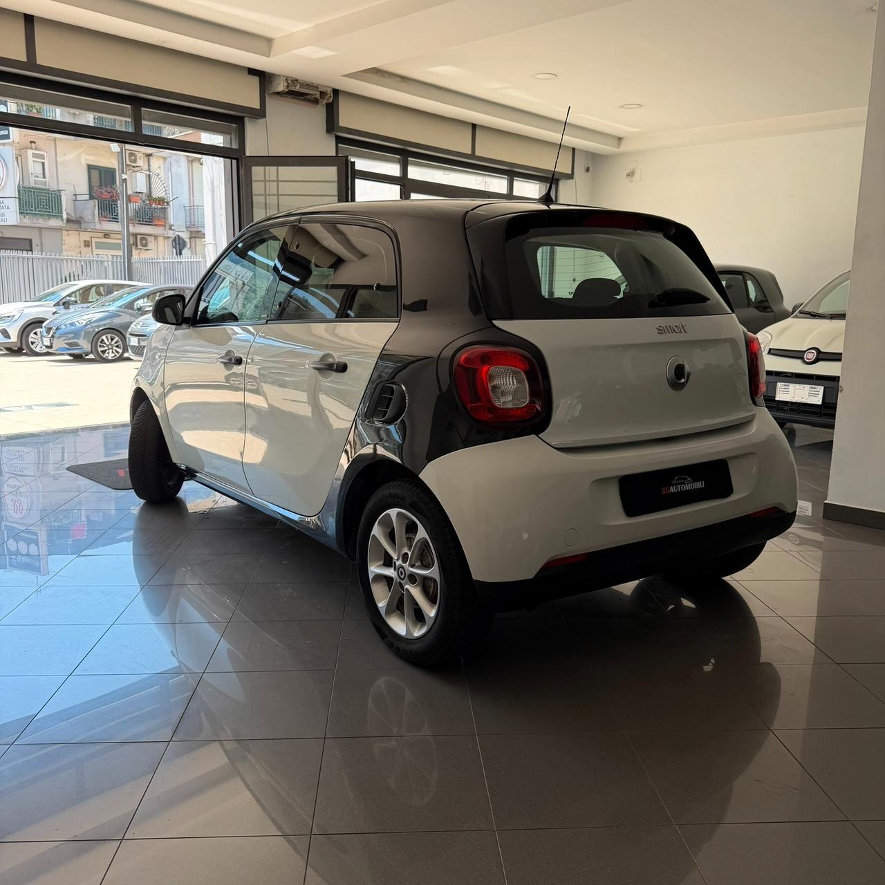 Smart ForFour 90 0.9 Turbo twinamic Youngster