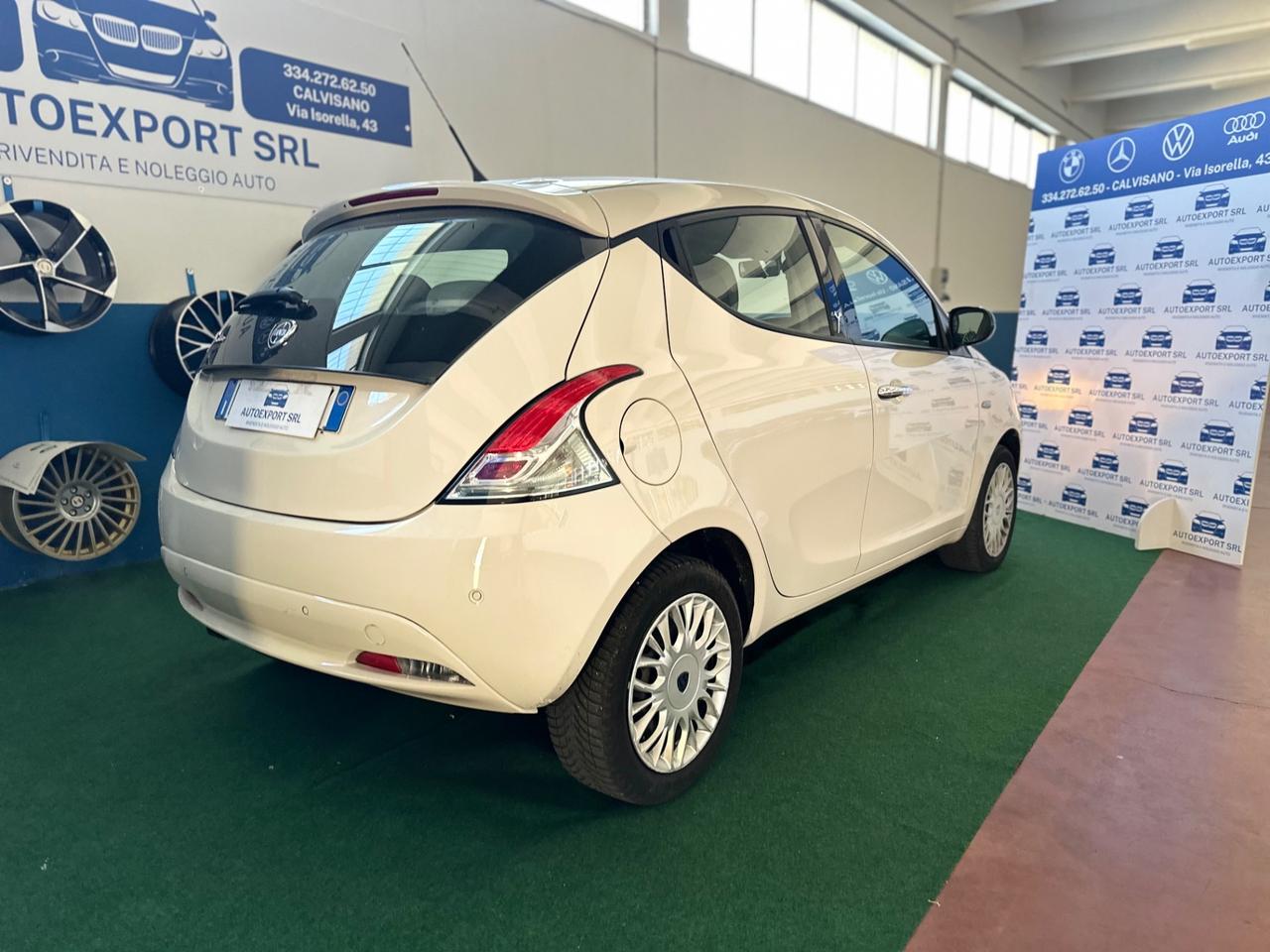 Lancia Ypsilon 1.2 69 CV/2017/ok neopatentati