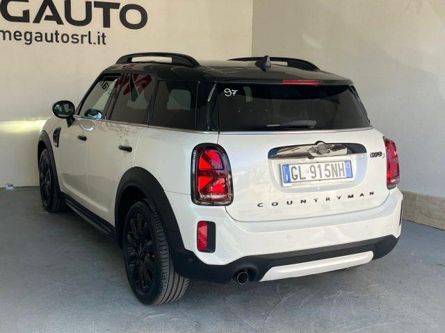 MINI Mini 2.0 Cooper D Essential Countryman