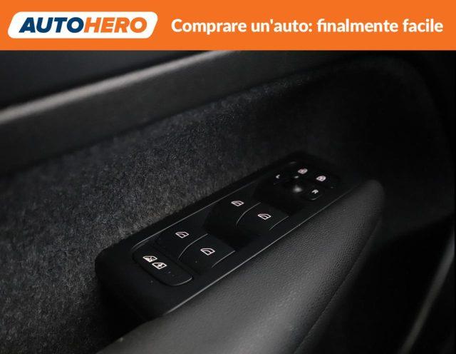 VOLVO XC40 T2 automatico Essential