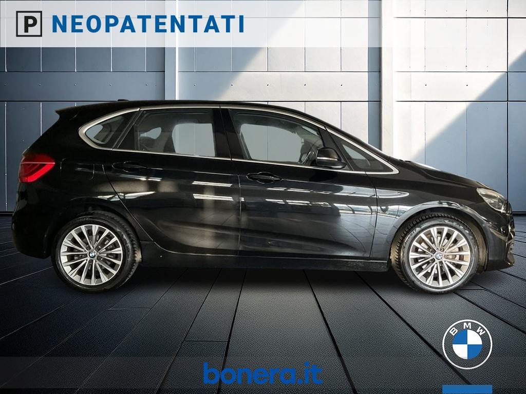 BMW Serie 2 Active Tourer 216 d Luxury DCT