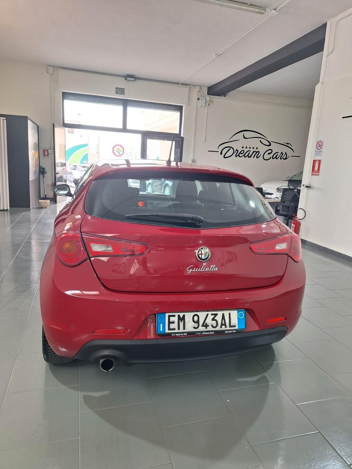 Alfa Romeo Giulietta 1.6 JTDm-2 105 CV Distinctive