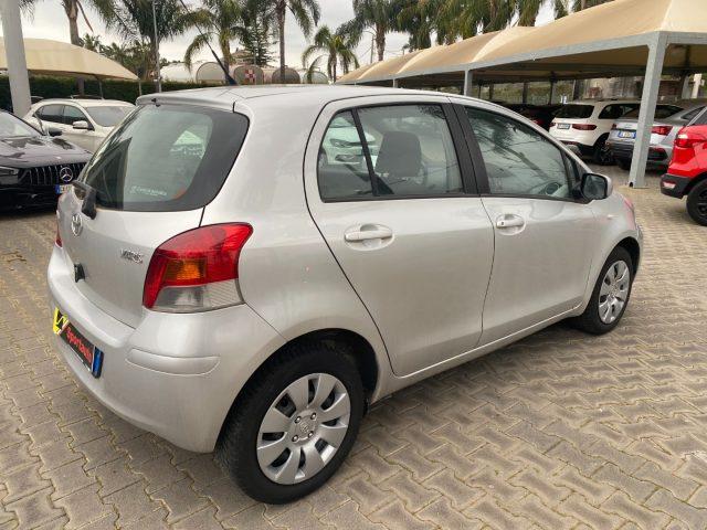 TOYOTA Yaris 1.3 5 porte Sol