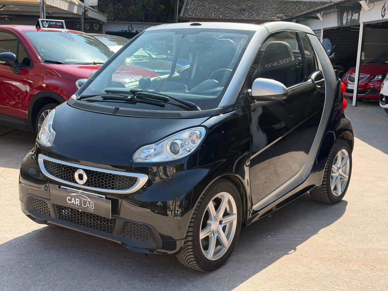 Smart ForTwo 1000 52 kW MHD cabrio passion