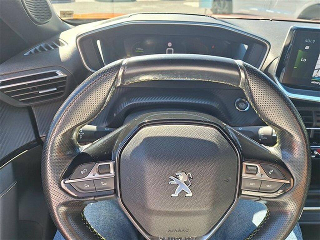 Peugeot 2008 1.5 BlueHDi GT