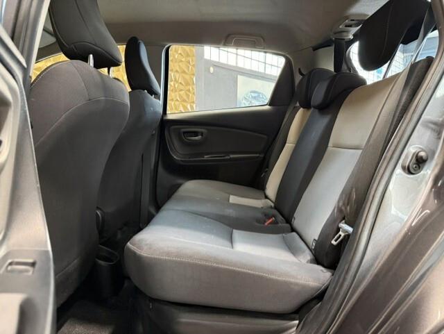 Toyota Yaris 1.5 Hybrid 5 porte Cool