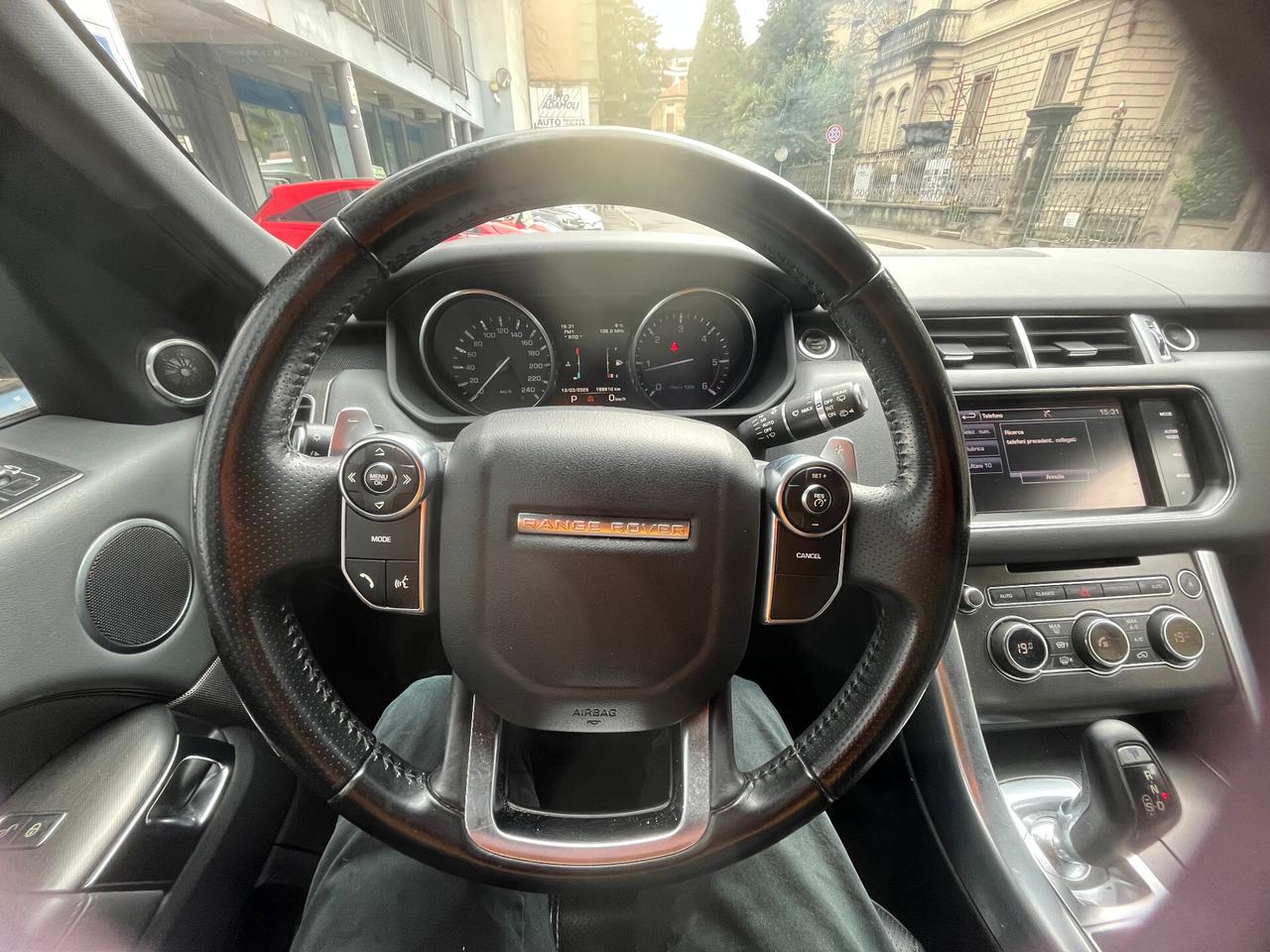 Land Rover - Range Rover Sport 3.0 TDV6 HSE Dynamic - CAMBIO AUTOMATICO - 2013