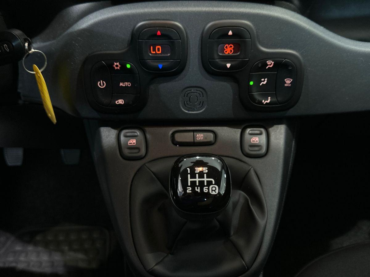 FIAT Panda III 2021 Cross - Panda 1.0 firefly hybrid Cross s&s 70cv 5p.ti