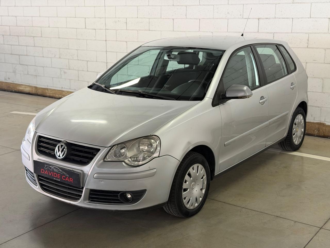 Volkswagen Polo 1.4/75CV 16V 5p. Sportline