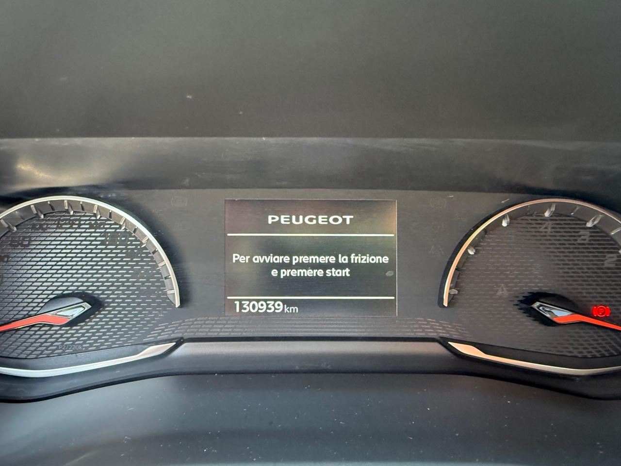 Peugeot 208 PureTech 100 Stop&Start 5 porte Allure Navi Pack