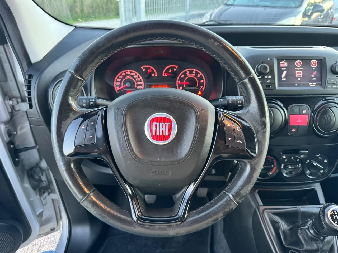 Fiat Qubo 1.4 8V 77 CV Lounge Natural Power