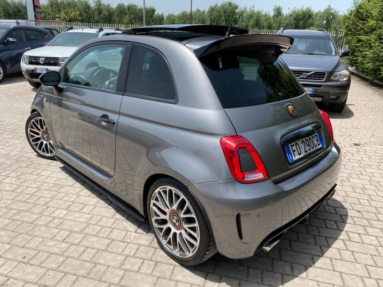 Abarth 500 1.4 Turbo T-Jet 595 TURISMO