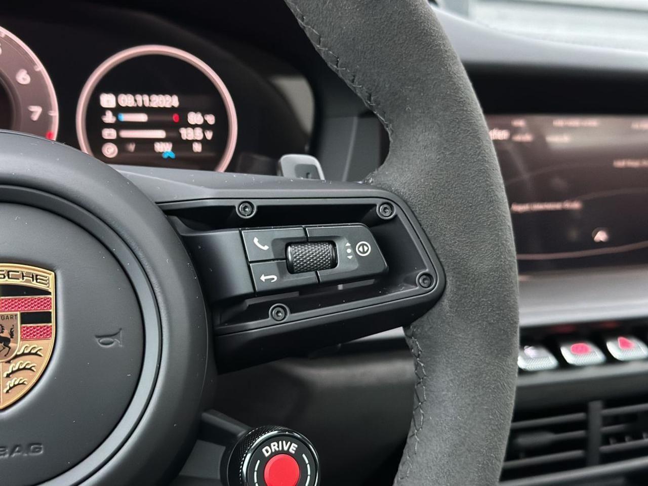 PORSCHE 992 Carrera 4 GTS 2.0*Matrix-Alcantara-Finanz*