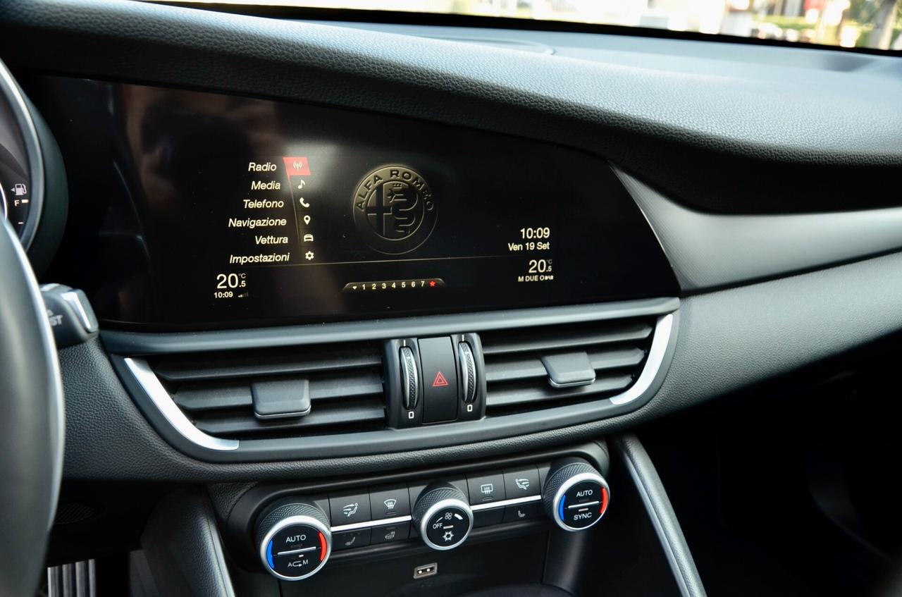 ALFA ROMEO GIULIA 2.2 TD VELOCE Q4 210cv AWD AUTO, UFF ITALIANA, TETTO, EURO 6B, NAVI, RETROCAMERA, 19", PERMUTE