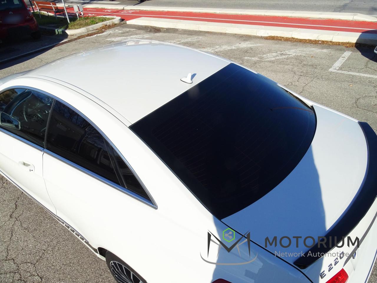 Mercedes-Benz E 220 CDI Coupé BlueEFFICIENCY Avantgarde