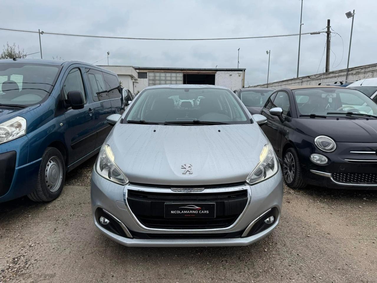 Peugeot 208 BlueHDi 75 5 porte Allure