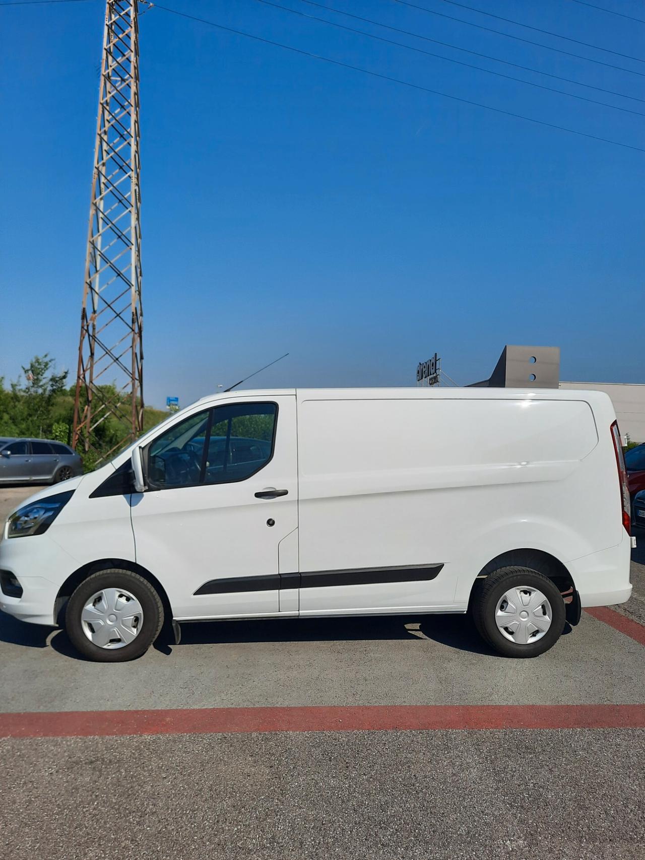 Ford Transit Custom 320 2.0 EcoBlue Hybrid 130 PC PR.IVATO Furgone Trend