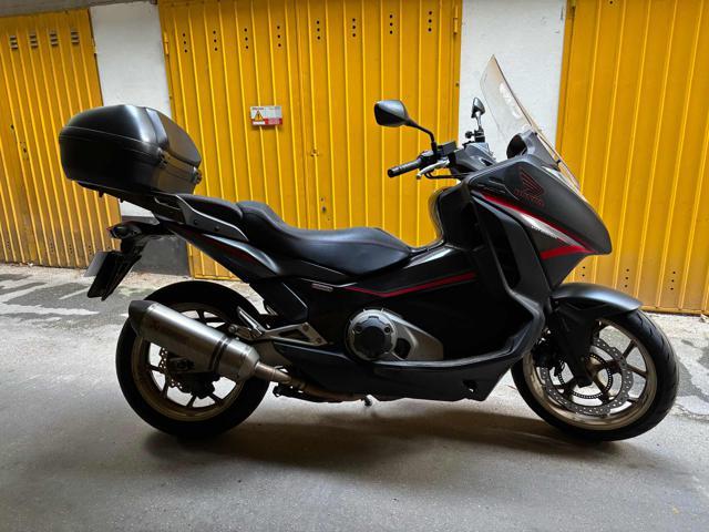HONDA Integra 750 S