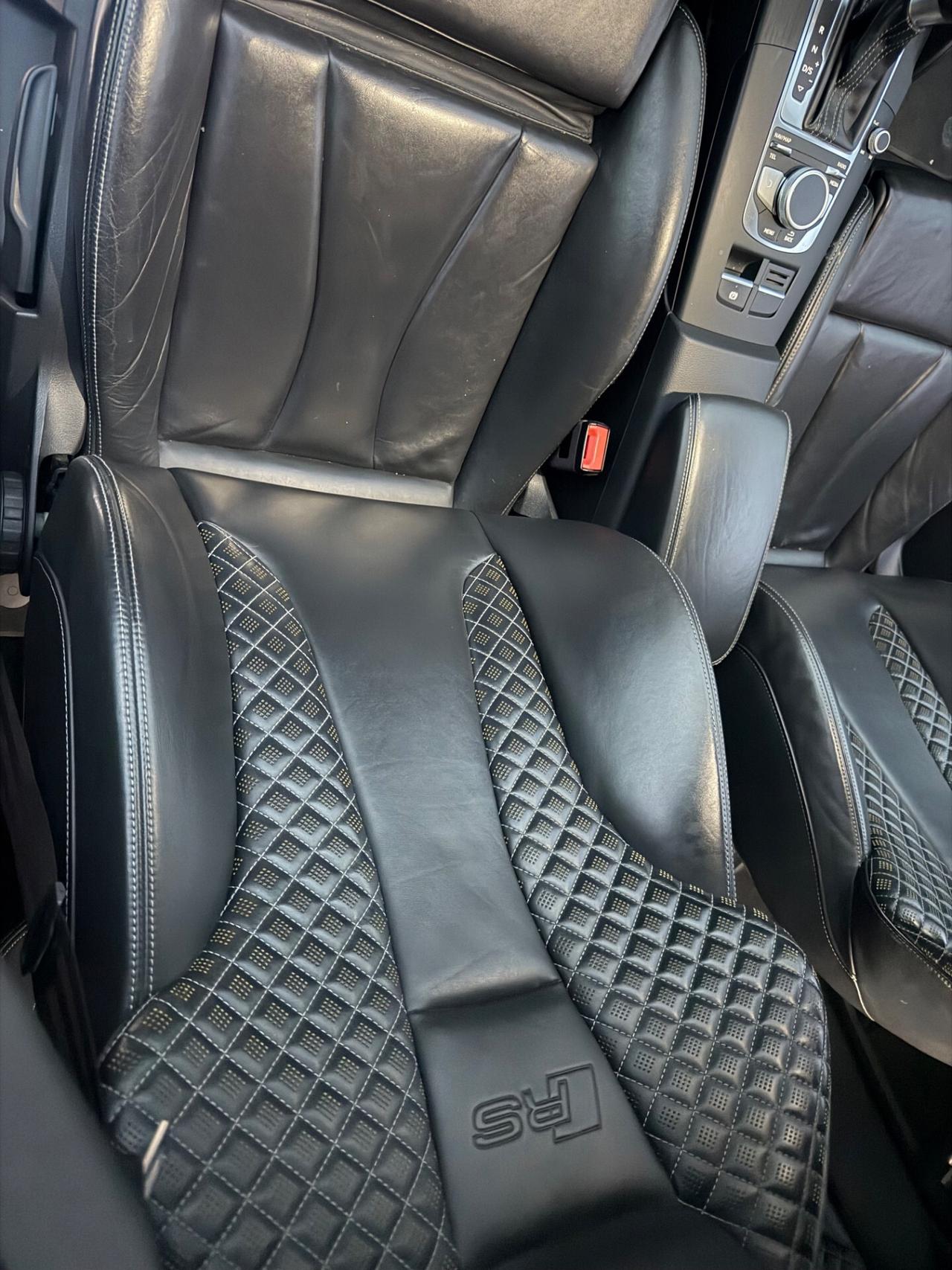 Audi A3 RS 3 Sedan TFSI quattro S tronic