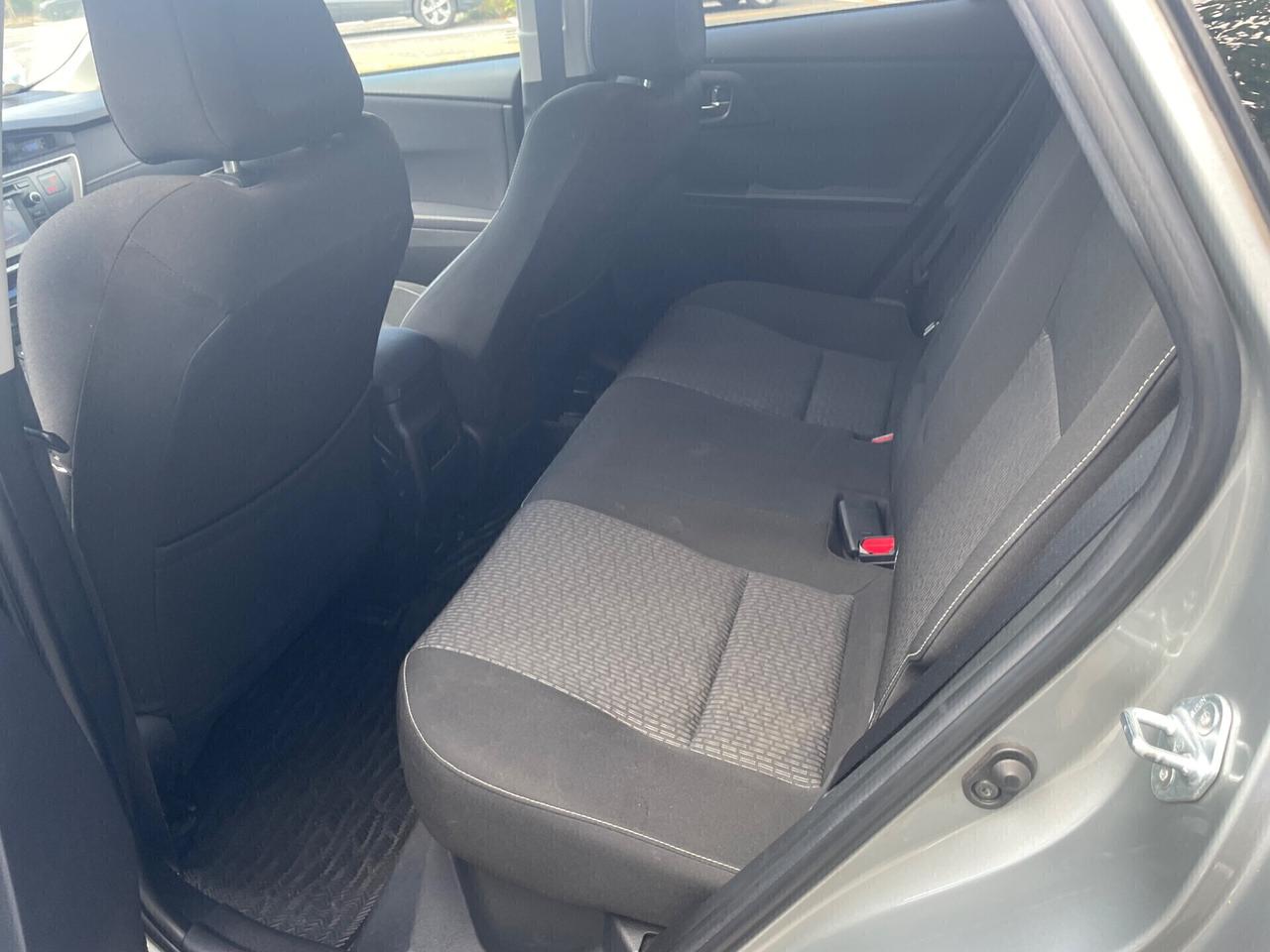 Toyota Auris 1.8 Hybrid*Neopatentati*Solo 105000km*