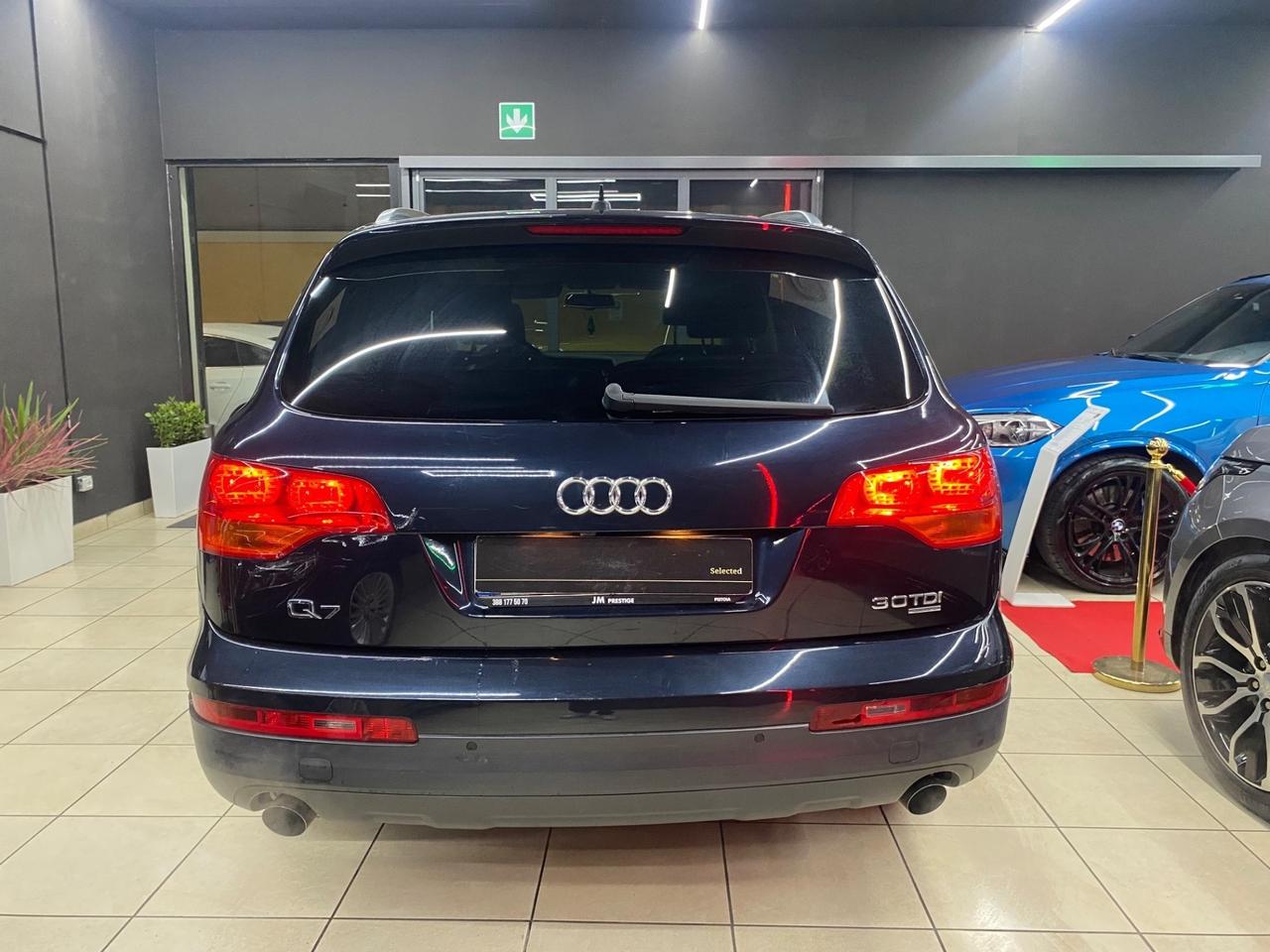 Audi Q7 3.0 V6 TDI 233CV quattro tiptronic Advanced Plus 6 POSTI TETTO