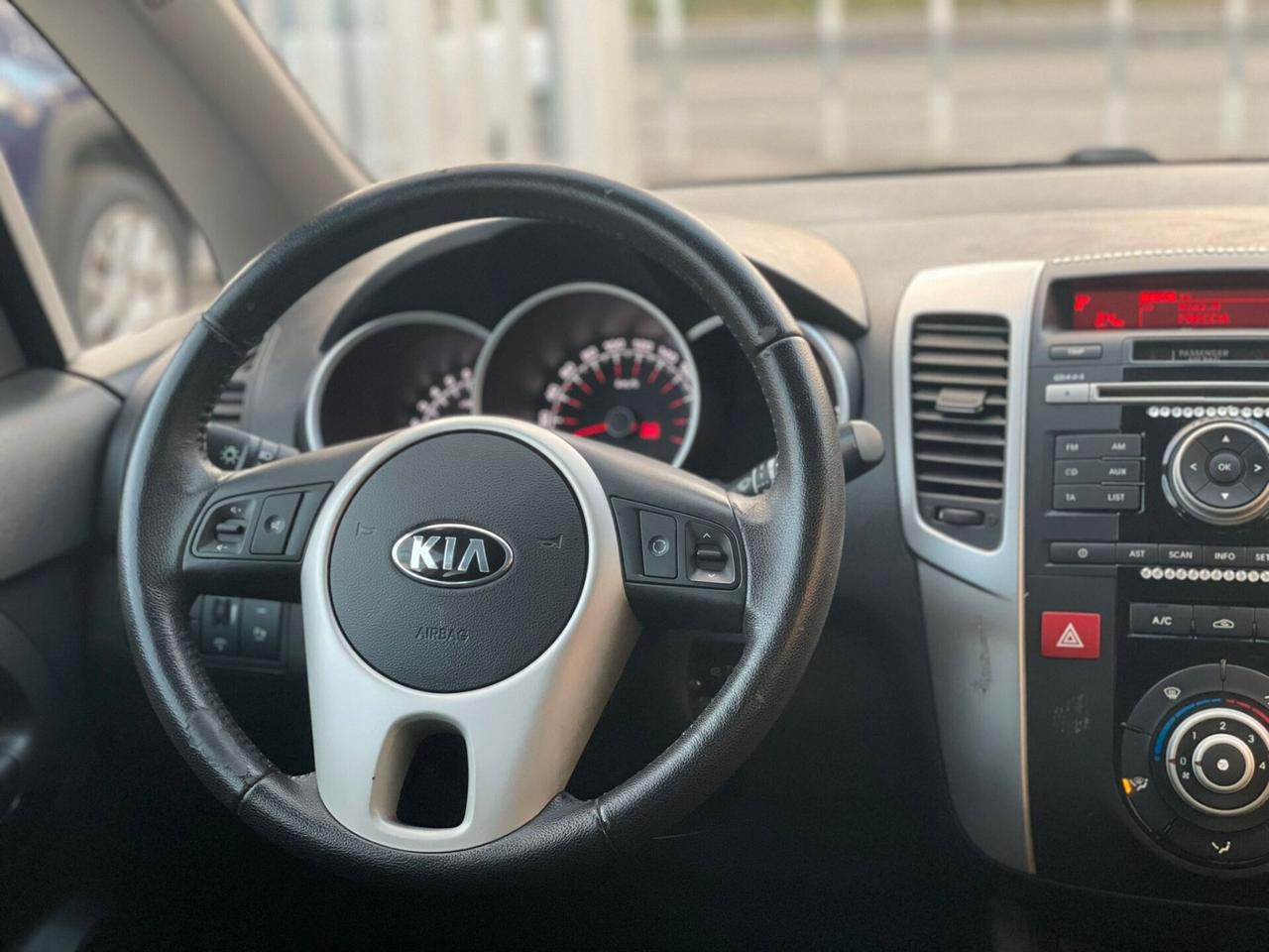 Kia Venga 1.4 GPL Easy