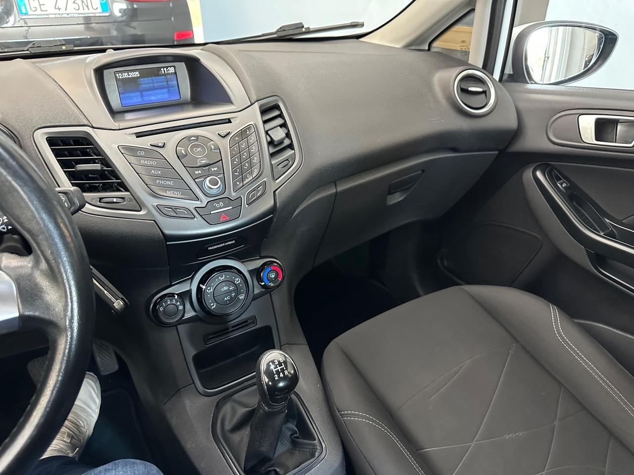 Ford Fiesta 1.5 TDCi 75CV 5 porte ok neopatentati