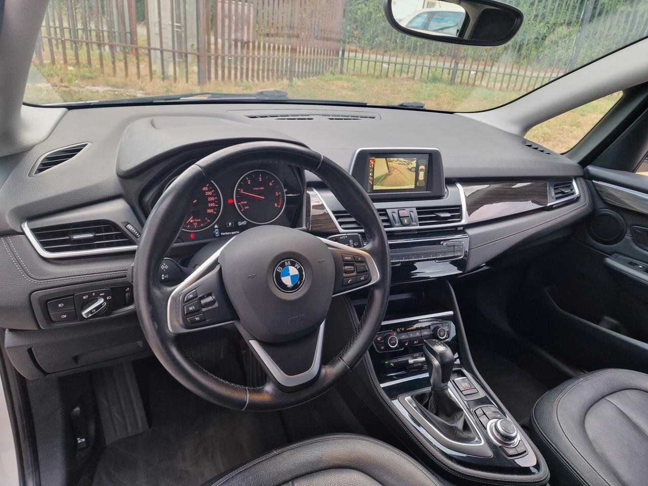 Bmw 218d Active Tourer LUXURY - 2015 *cambio automatico*