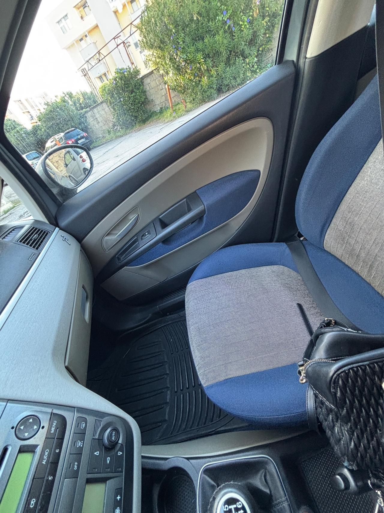 Fiat Grande Punto 1.3 MJT 90 CV 5 porte Emotion