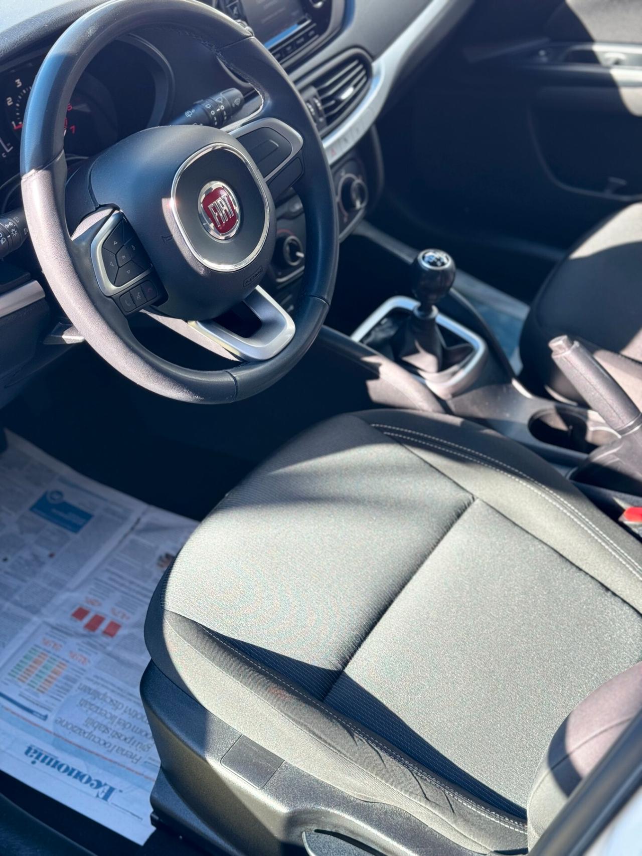 Fiat Tipo 1.6 Mjt S&S 5 porte Easy Business