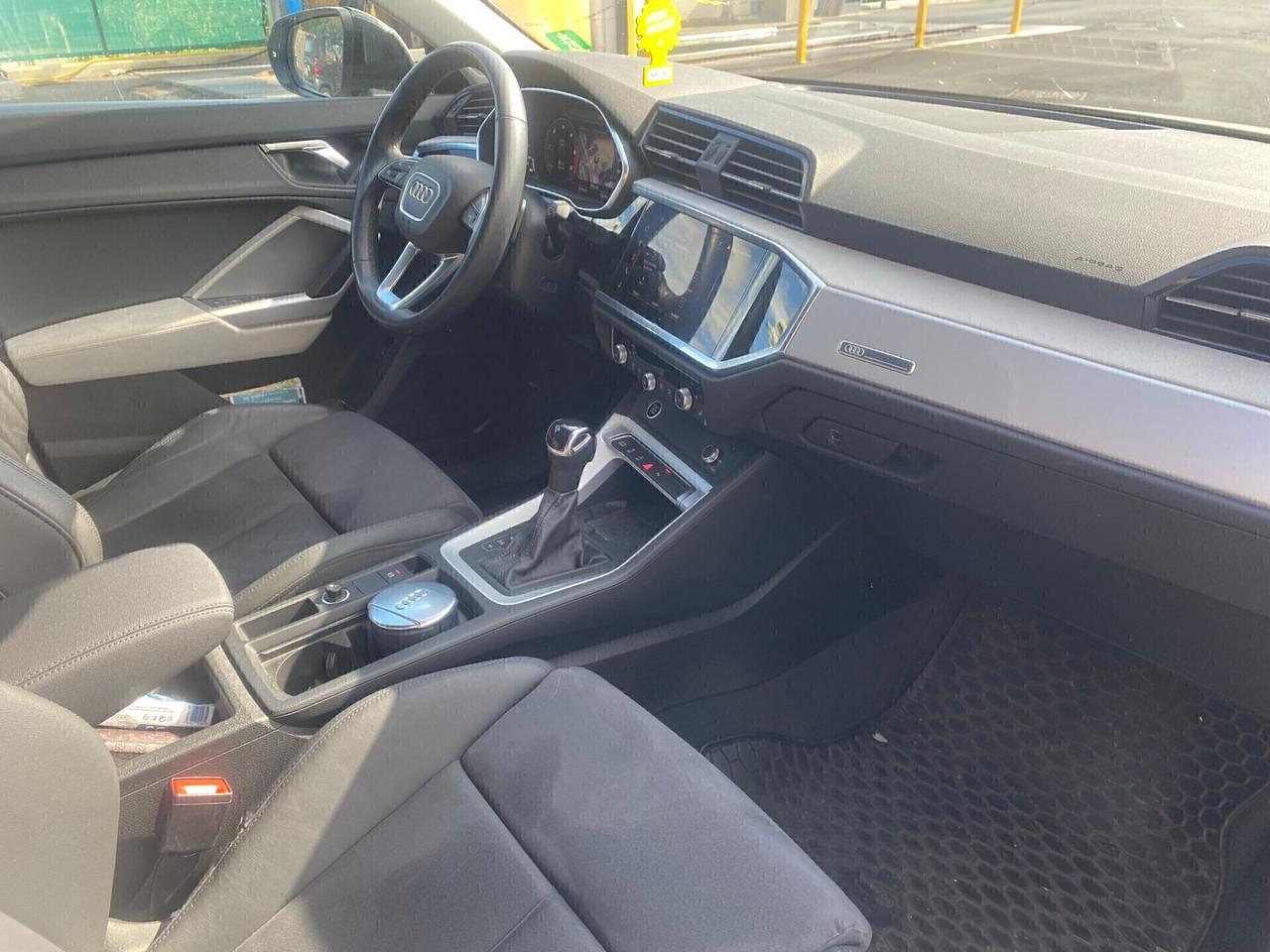 Audi Q3 35 TDI S tronic line edition