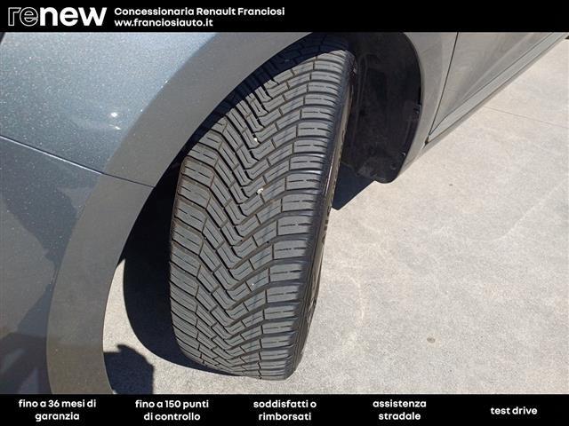 RENAULT Clio 5 TCe 90 techno