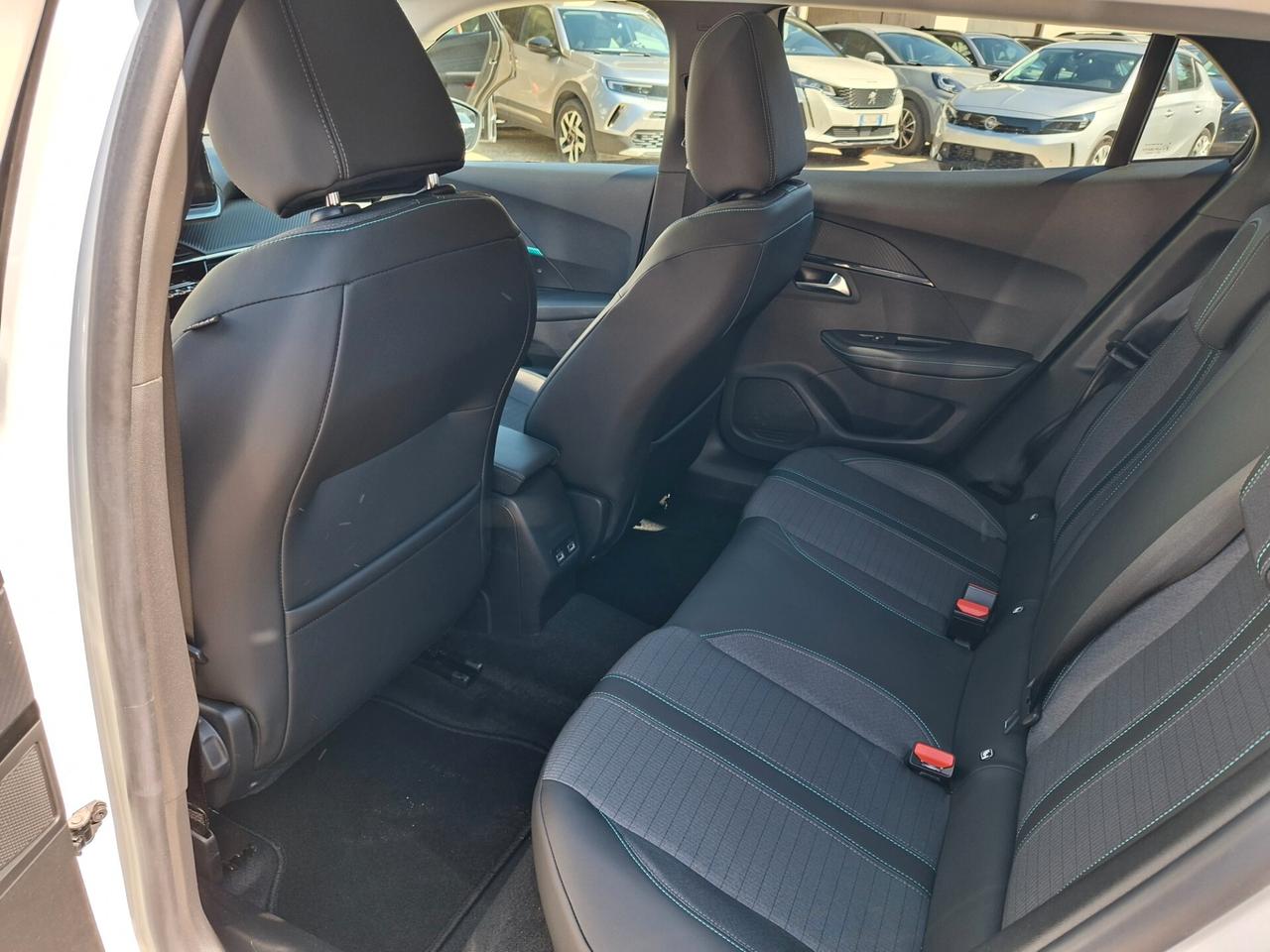 Peugeot 2008 PureTech 100 S&S Allure