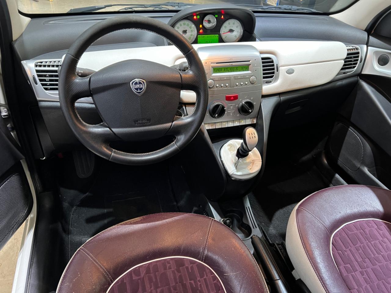 Lancia Ypsilon 1.2 69 CV Elle